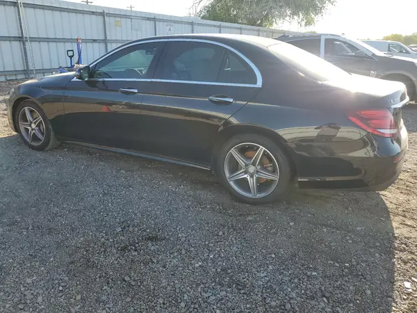 WDDZF4JB2HA016211 2017 MERCEDES-BENZ E-KLASSE - Image 2