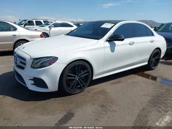 WDDZF4JB2HA036328 2017 MERCEDES-BENZ E-KLASSE - Image 2