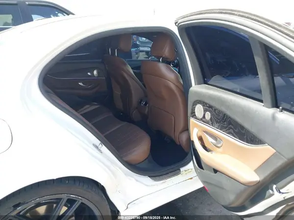 WDDZF4JB2HA036328 2017 MERCEDES-BENZ E-KLASSE - Image 8