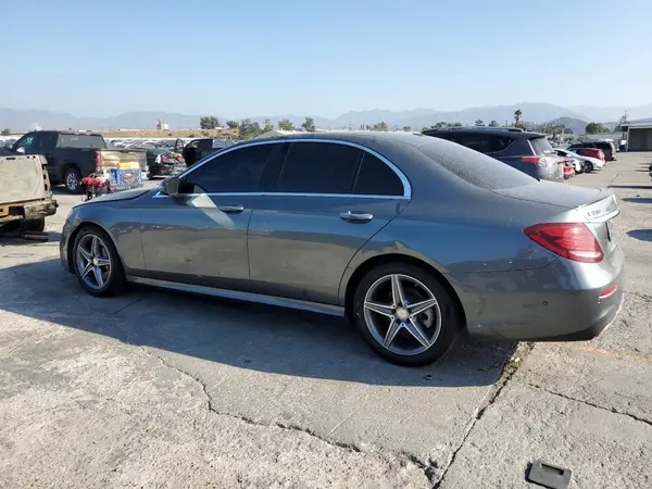 WDDZF4JB2HA037270 2017 MERCEDES-BENZ E-KLASSE - Image 2