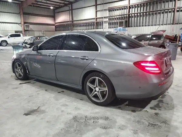 WDDZF4JB2HA049922 2017 MERCEDES-BENZ E-KLASSE - Image 2