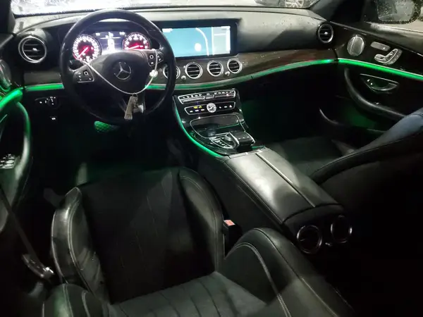 WDDZF4JB2HA049922 2017 MERCEDES-BENZ E-KLASSE - Image 8