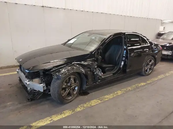 WDDZF4JB2HA068583 2017 MERCEDES-BENZ E-KLASSE - Image 2