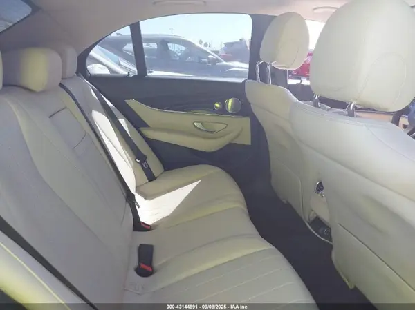 WDDZF4JB2HA094360 2017 MERCEDES-BENZ E-KLASSE - Image 8