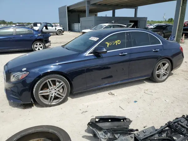 WDDZF4JB2HA106474 2017 MERCEDES-BENZ E-KLASSE - Image 1