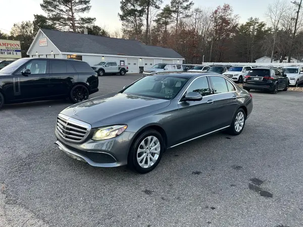 WDDZF4JB2HA125705 2017 MERCEDES-BENZ E-KLASSE - Image 2