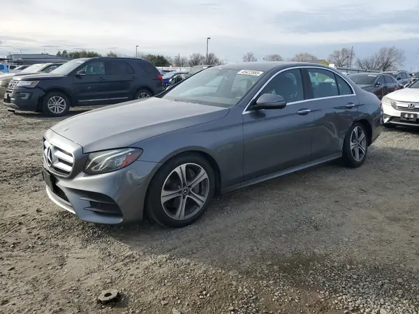 WDDZF4JB2HA238263 2017 MERCEDES-BENZ E-KLASSE - Image 1