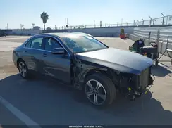WDDZF4JB2JA318619 2018 MERCEDES-BENZ E-KLASSE