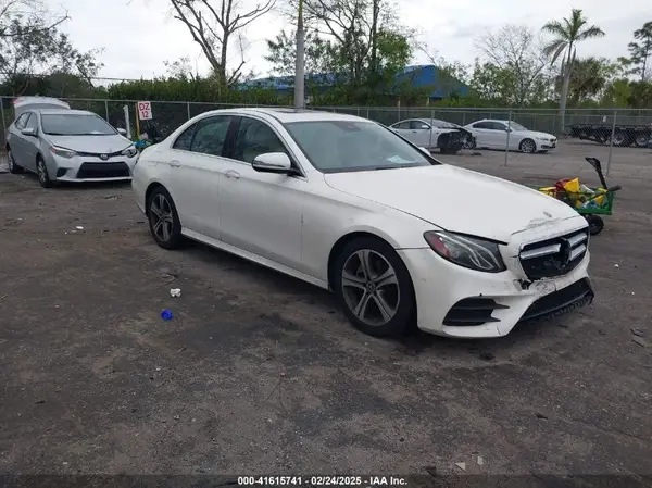 WDDZF4JB2JA350535 2018 MERCEDES-BENZ E-KLASSE - Image 1
