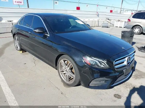 WDDZF4JB2KA503125 2019 MERCEDES-BENZ E-KLASSE - Image 1
