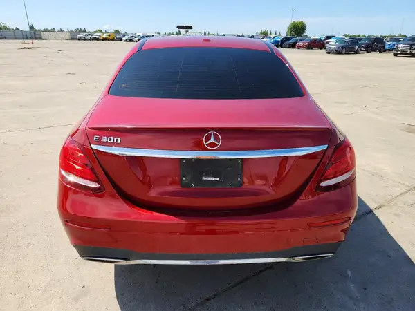 2019 MERCEDES-BENZ E-KLASSE auction photo 6