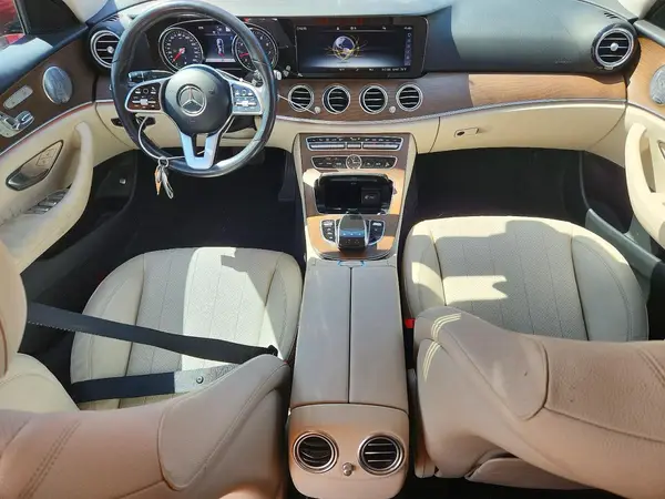 2019 MERCEDES-BENZ E-KLASSE auction photo 8
