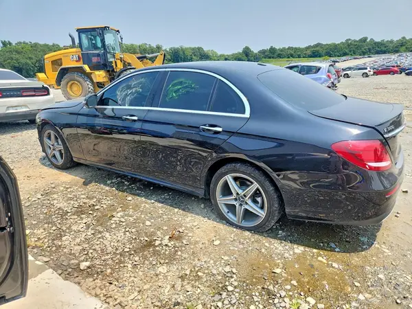 WDDZF4JB3HA042560 2017 MERCEDES-BENZ E-KLASSE - Image 2