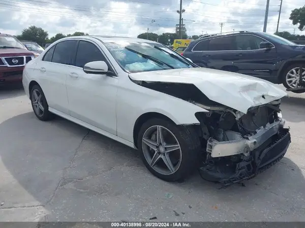 WDDZF4JB3HA054952 2017 MERCEDES-BENZ E-KLASSE - Image 1