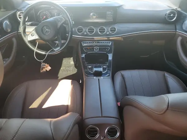 WDDZF4JB3HA056782 2017 MERCEDES-BENZ E-KLASSE - Image 8