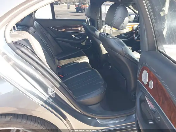 WDDZF4JB3HA081178 2017 MERCEDES-BENZ E-KLASSE - Image 8