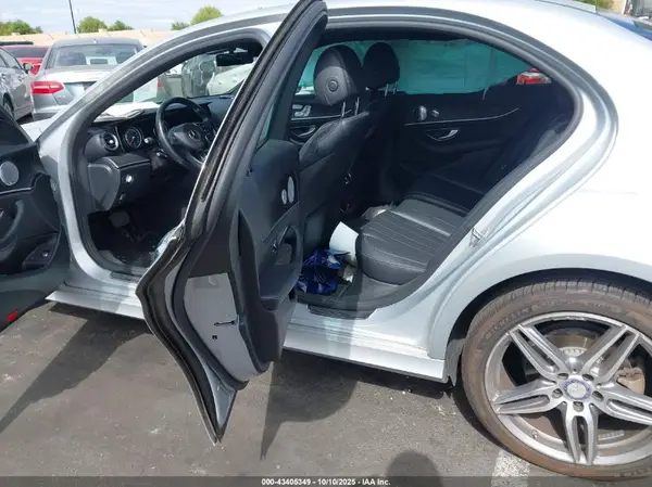 WDDZF4JB3HA094707 2017 MERCEDES-BENZ E-KLASSE - Image 8