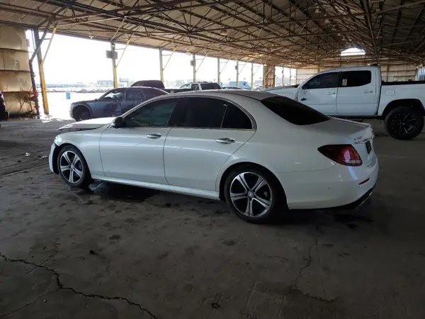 WDDZF4JB3HA179109 2017 MERCEDES-BENZ E-KLASSE - Image 2