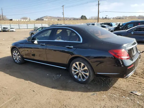WDDZF4JB3HA186285 2017 MERCEDES-BENZ E-KLASSE - Image 2
