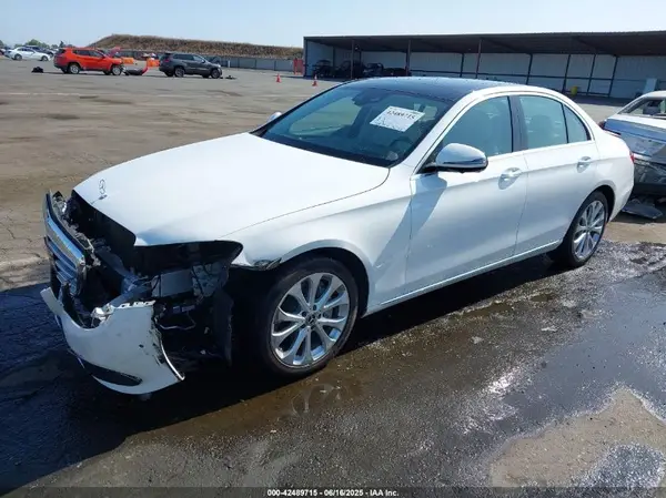 WDDZF4JB3HA236618 2017 MERCEDES-BENZ E-KLASSE - Image 2