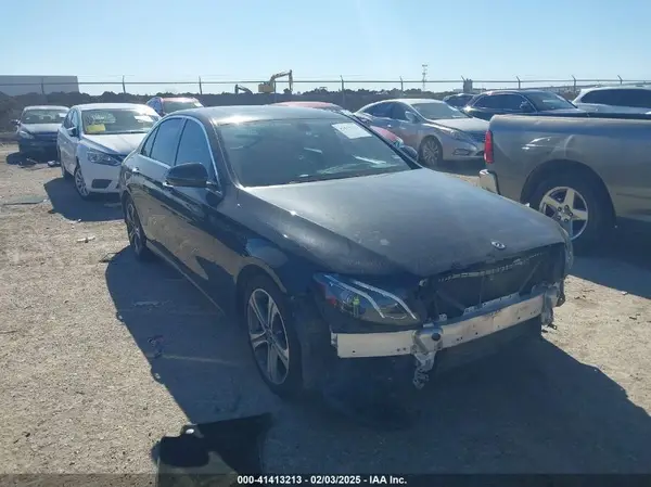 WDDZF4JB3HA239843 2017 MERCEDES-BENZ E-KLASSE - Image 1