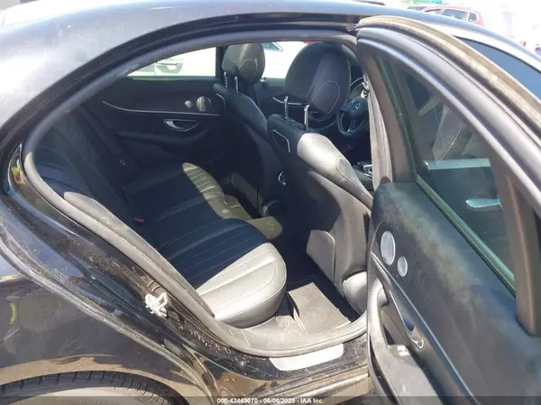 WDDZF4JB3JA317964 2018 MERCEDES-BENZ E-KLASSE - Image 8
