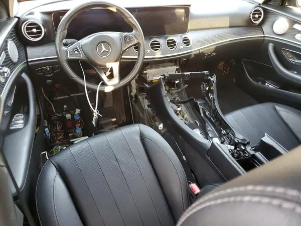 WDDZF4JB3JA318998 2018 MERCEDES-BENZ E-KLASSE - Image 8