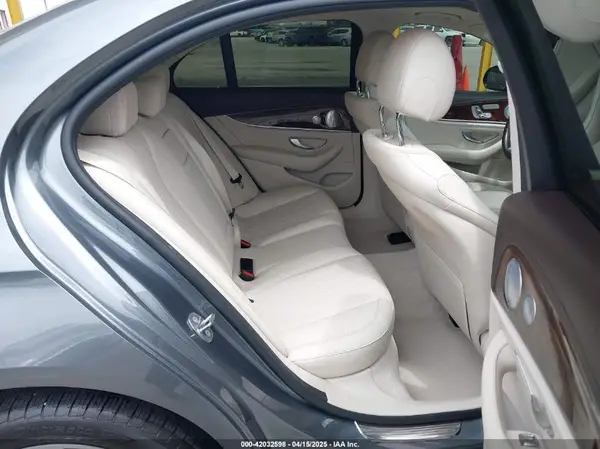 WDDZF4JB3JA409950 2018 MERCEDES-BENZ E-KLASSE - Image 8