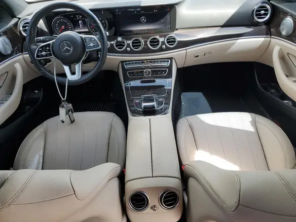 WDDZF4JB3KA520824 2019 MERCEDES-BENZ E-KLASSE - Image 8