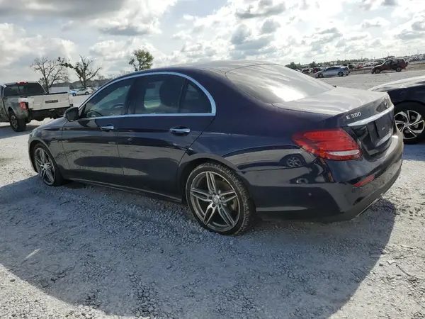 WDDZF4JB4HA015979 2017 MERCEDES-BENZ E-KLASSE - Image 2