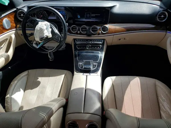 WDDZF4JB4HA025797 2017 MERCEDES-BENZ E-KLASSE - Image 8