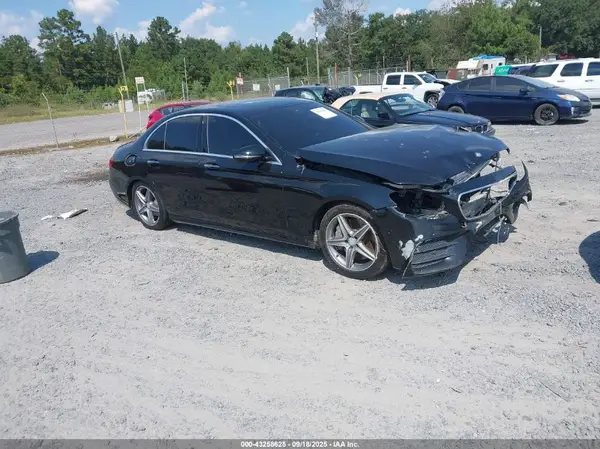 WDDZF4JB4HA032748 2017 MERCEDES-BENZ E-KLASSE - Image 1