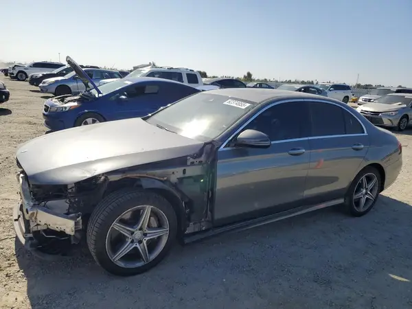 WDDZF4JB4HA034063 2017 MERCEDES-BENZ E-KLASSE - Image 1