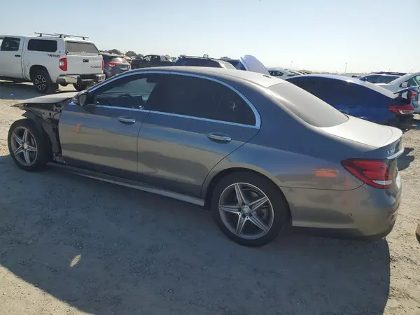 WDDZF4JB4HA034063 2017 MERCEDES-BENZ E-KLASSE - Image 2
