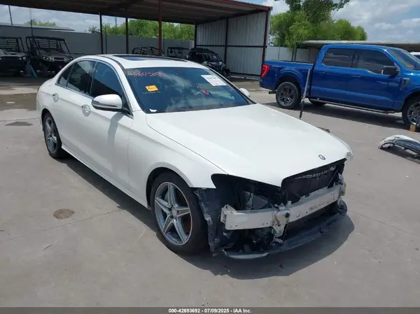 WDDZF4JB4HA050781 2017 MERCEDES-BENZ E-KLASSE - Image 1