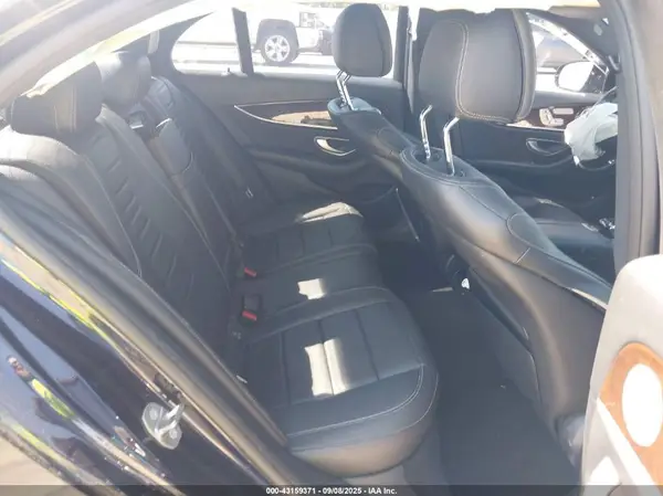 WDDZF4JB4HA052496 2017 MERCEDES-BENZ E-KLASSE - Image 8