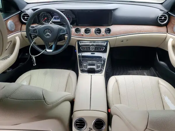 WDDZF4JB4HA053860 2017 MERCEDES-BENZ E-KLASSE - Image 8