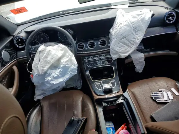 WDDZF4JB4HA072585 2017 MERCEDES-BENZ E-KLASSE - Image 8