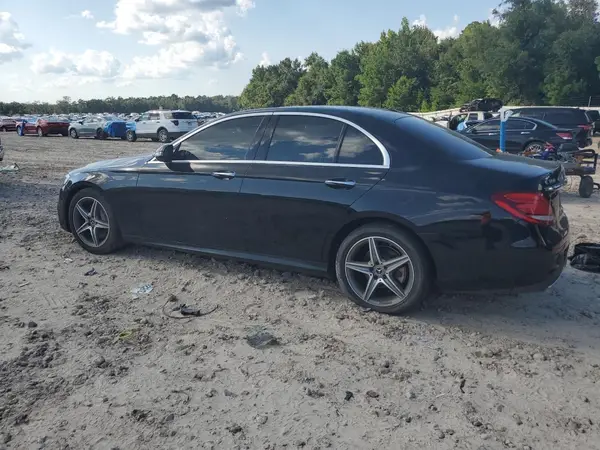 WDDZF4JB4HA079021 2017 MERCEDES-BENZ E-KLASSE - Image 2