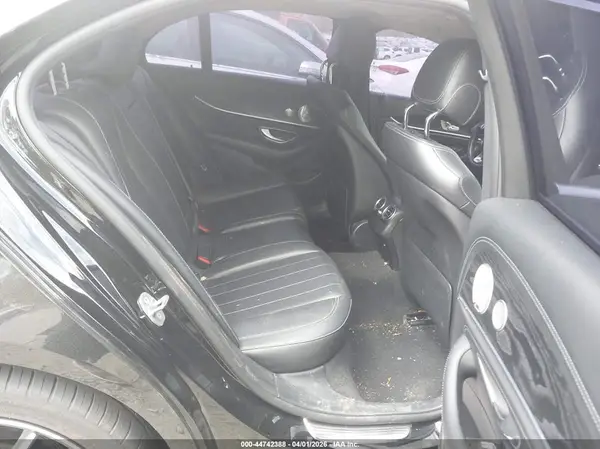 WDDZF4JB4HA082064 2017 MERCEDES-BENZ E-KLASSE - Image 8