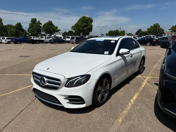 WDDZF4JB4HA103365 2017 MERCEDES-BENZ E-KLASSE - Image 2