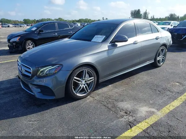 WDDZF4JB4HA120585 2017 MERCEDES-BENZ E-KLASSE - Image 2