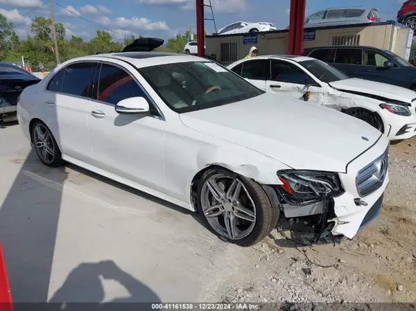 WDDZF4JB4HA186716 2017 MERCEDES-BENZ E-KLASSE - Image 1