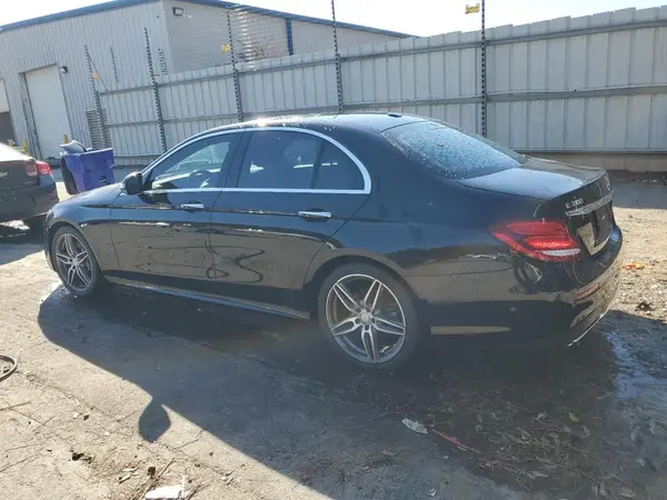 WDDZF4JB4HA210223 2017 MERCEDES-BENZ E-KLASSE - Image 2