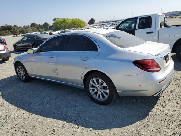 WDDZF4JB4HA216023 2017 MERCEDES-BENZ E-KLASSE - Image 2