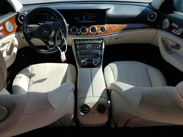 WDDZF4JB4JA299698 2018 MERCEDES-BENZ E-KLASSE - Image 8