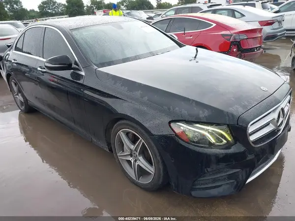 WDDZF4JB4JA310800 2018 MERCEDES-BENZ E-KLASSE - Image 1