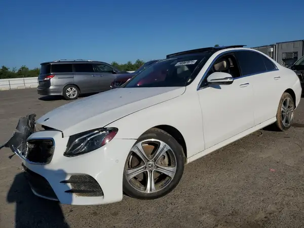 WDDZF4JB4JA394651 2018 MERCEDES-BENZ E-KLASSE - Image 1