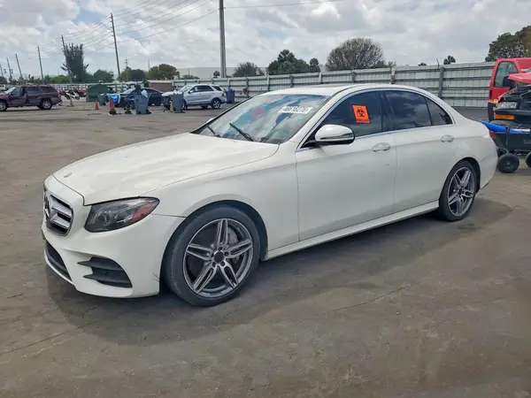 WDDZF4JB4KA504289 2019 MERCEDES-BENZ E-KLASSE - Image 1