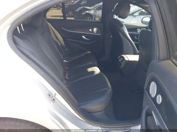 WDDZF4JB4KA510481 2019 MERCEDES-BENZ E-KLASSE - Image 8